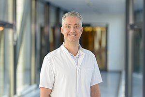 Prof. Dr. Christian Herold