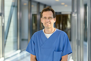 Dr. Christian Renken