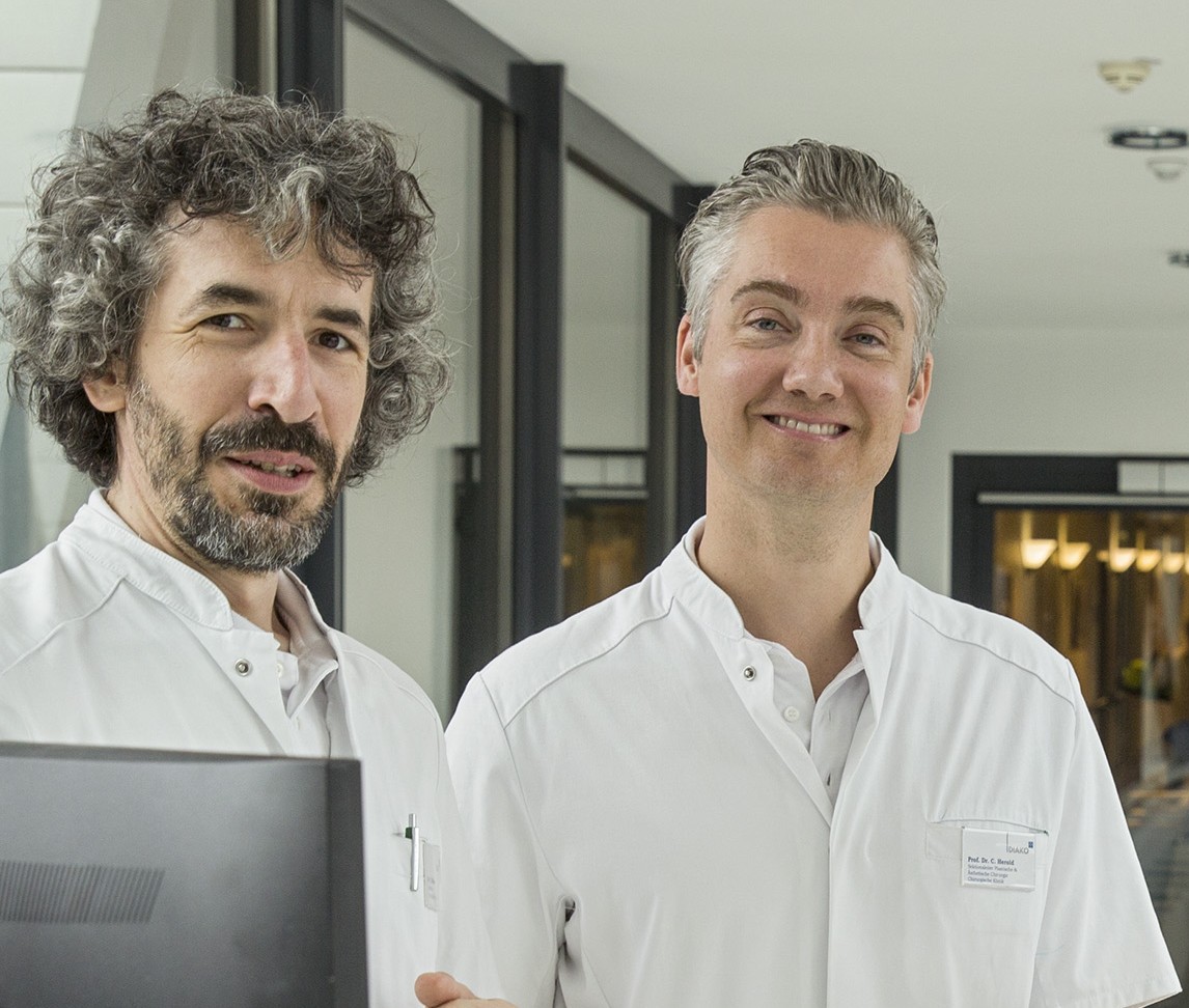 Dr. Tobias Müller und Professor Dr. Christian Herold 
